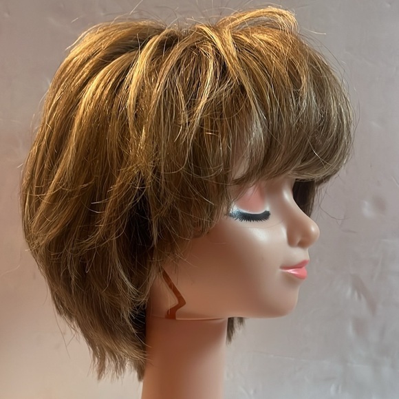 Paula Young Blonde Curly Layered Wig Full Cap - Picture 6 of 7